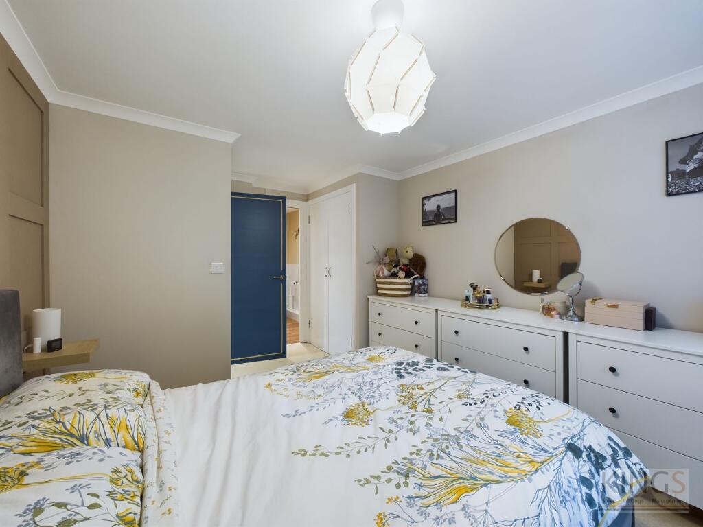 Additional image 10 of Kings Place, North Drive, AL9