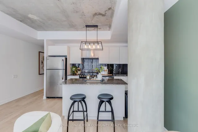 Additional image 10 of 650 King St Unit 211