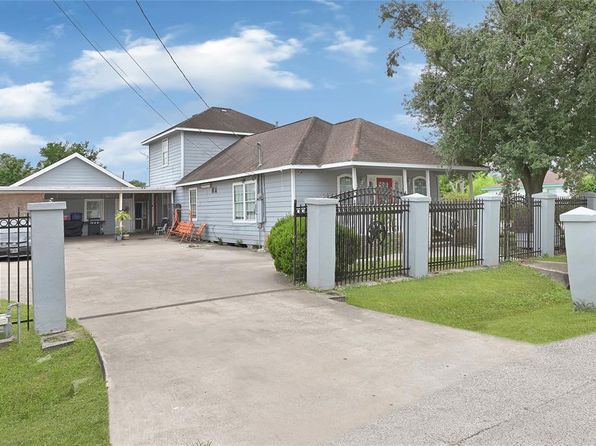 1802 Kowis St, Houston, TX 77093