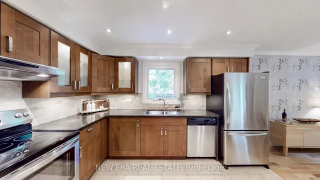 Additional image 23 of 1418 Jefferson Cres