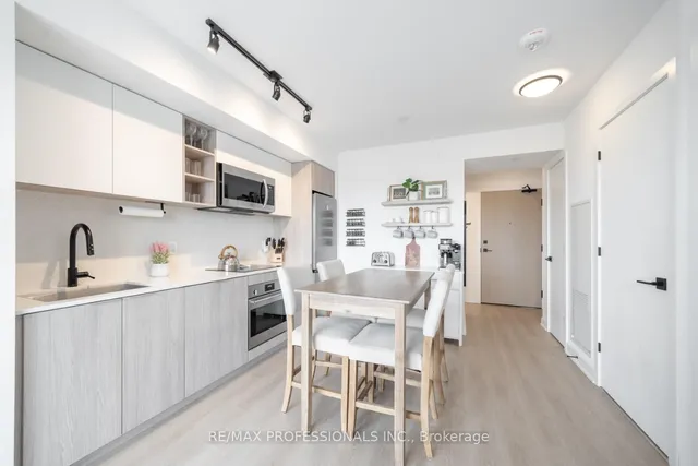 Additional image 9 of 36 Zorra St Unit 305