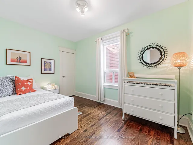 Additional image 25 of 15 Fielding Ave