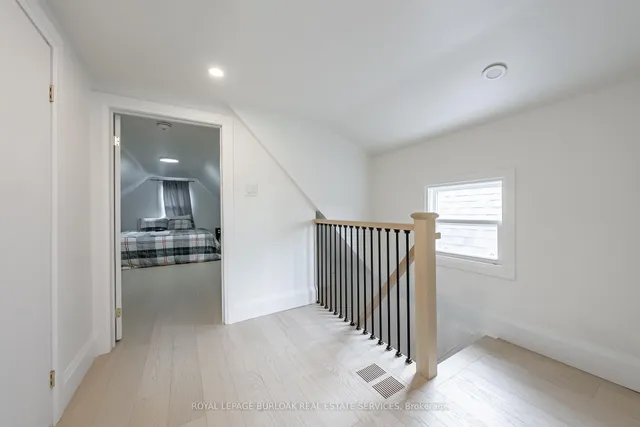 Additional image 18 of 302 Dunsmure Rd