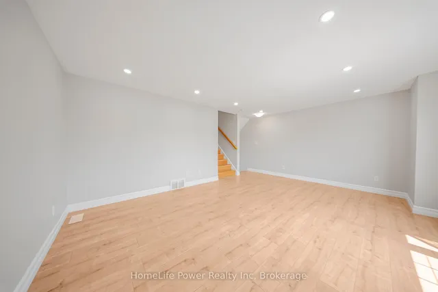 Additional image 20 of 9 Red Clover Cres