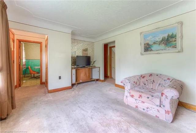 Additional image 7 of 48 Englewood Pl