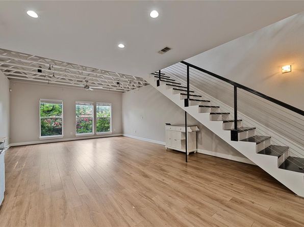 1616 Elgin St #11, Houston, TX 77004