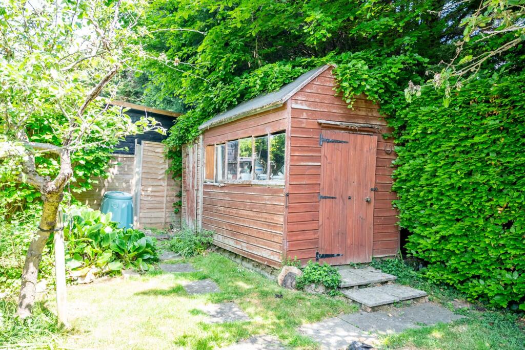 Additional image 16 of Common Lane, Harpenden, Hertfordshire, AL5