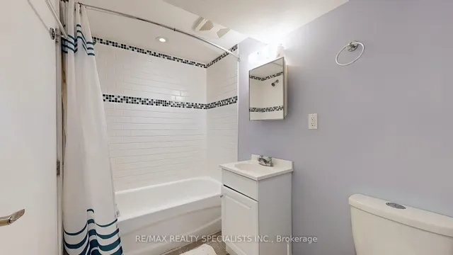 Additional image 19 of 21 Orlando Blvd