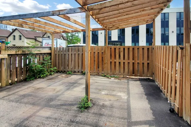 Additional image 29 of 8 Mill St