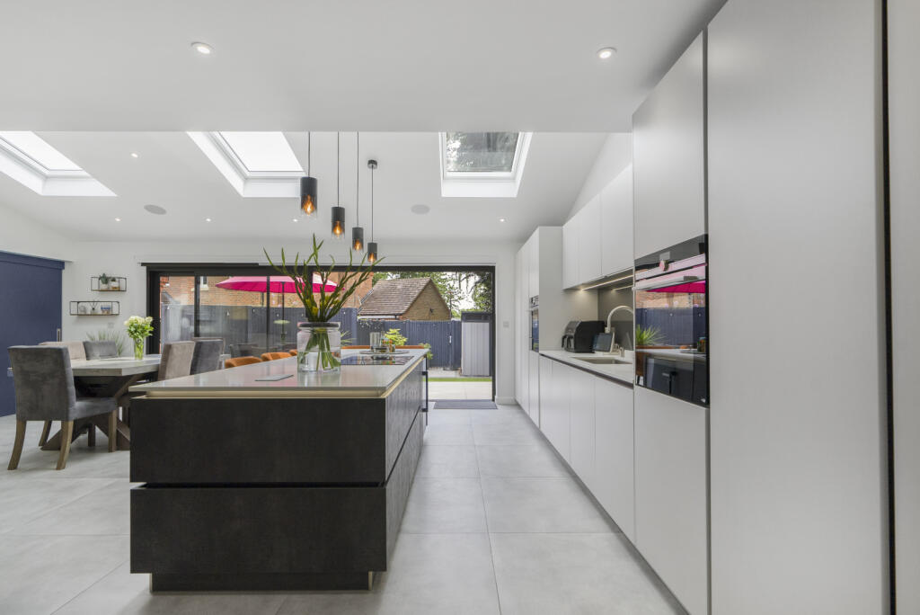 Additional image 8 of Laburnum Grove, St. Albans, Hertfordshire, AL2