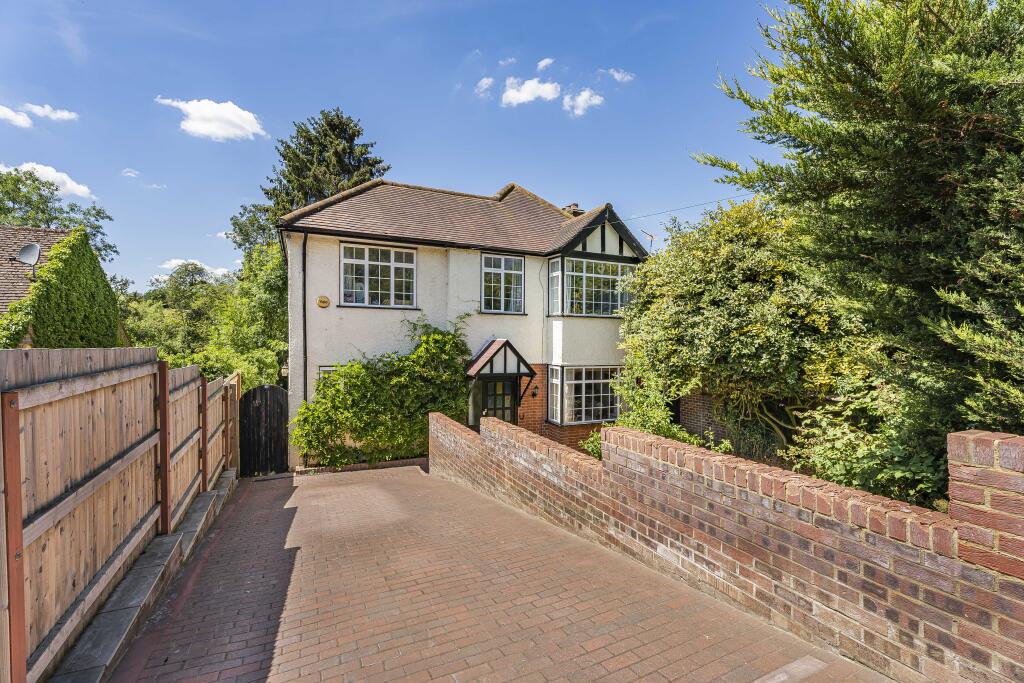 Additional image 8 of Great North Road, Welwyn Garden City, Hertfordshire, AL8