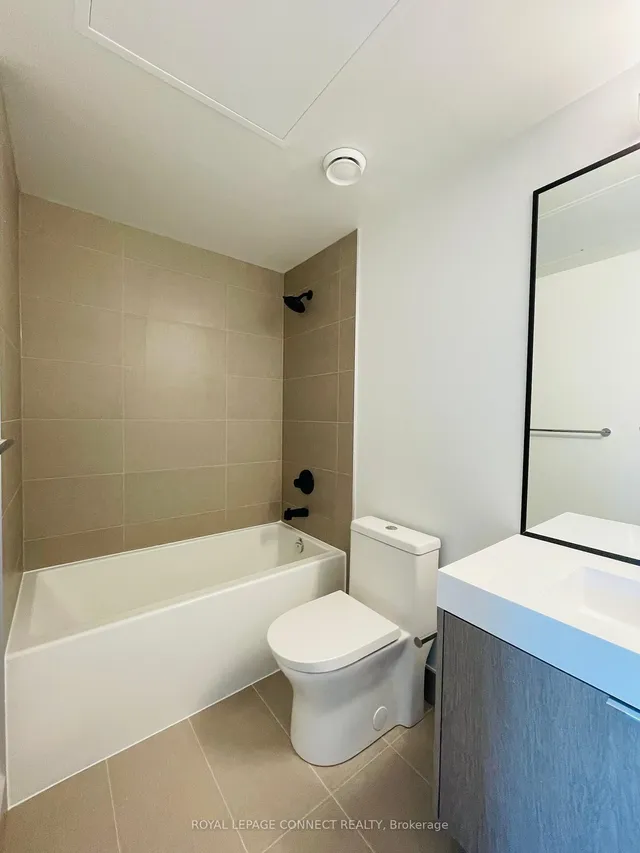 Additional image 10 of 250 Lawrence Ave Unit 504