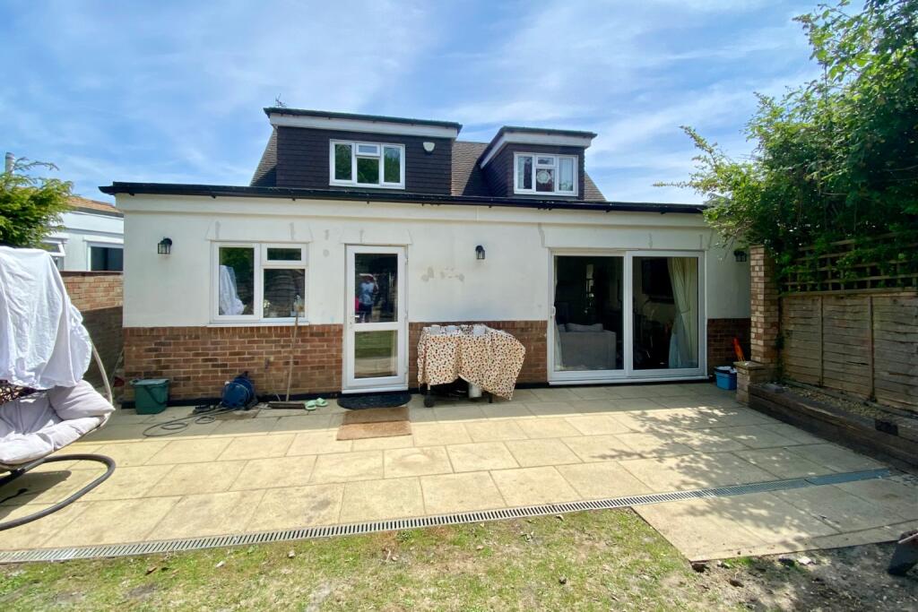 Additional image 12 of Spooners Drive, Park Street, St. Albans, Hertfordshire, AL2