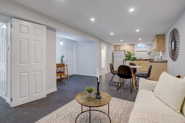 Additional image 38 of 6 Lone Oak Ave