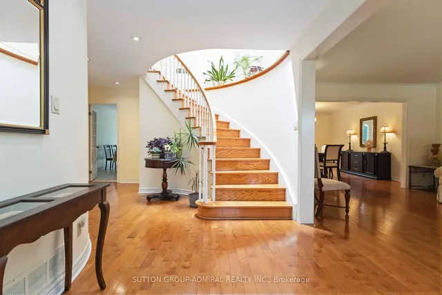 Additional image 3 of 71 Farmstead Rd