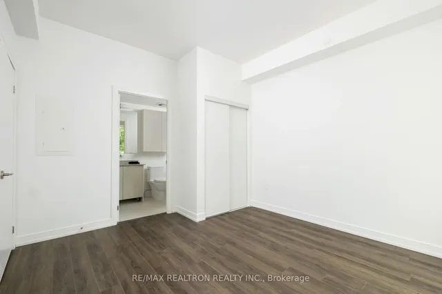 房产图片 31 - 172 Clonmore Dr