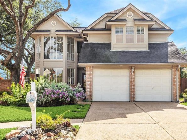 16063 Hidden Acres Dr, Houston, TX 77084