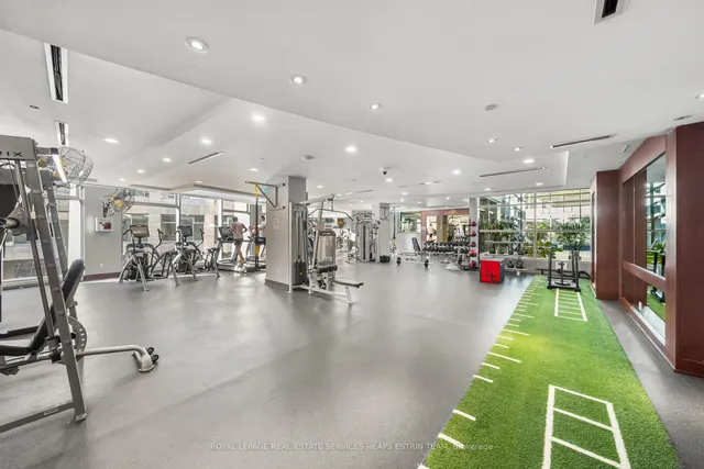 Additional image 21 of 2181 Yonge St Unit 409