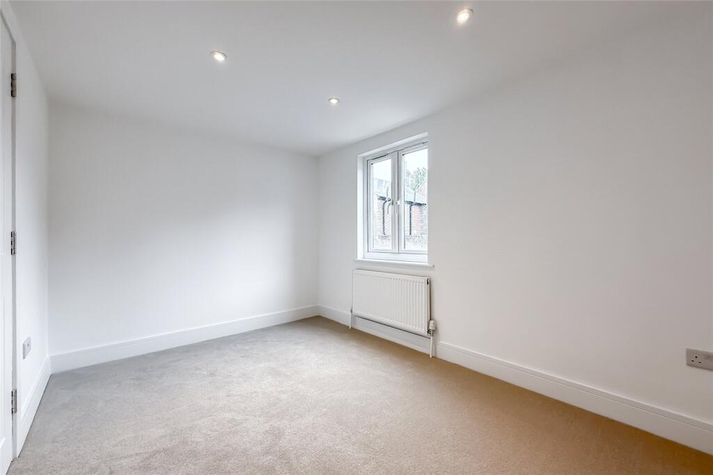 Additional image 6 of West Common, Harpenden, Hertfordshire, AL5