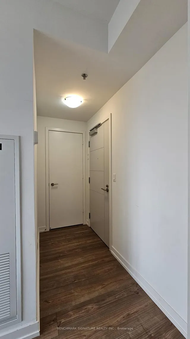 Additional image 12 of 203 College St Unit 2702