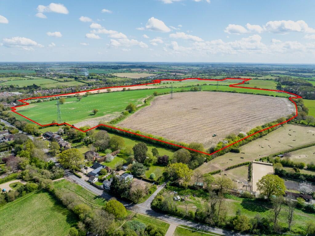 Additional image 6 of Cotton Spring Farm, Markyate, Hertfordshire, AL3 8AF