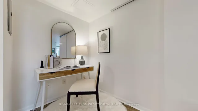 Additional image 17 of 38 Grenville St Unit 407