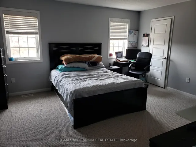 Additional image 14 of 76 Miracle Tr