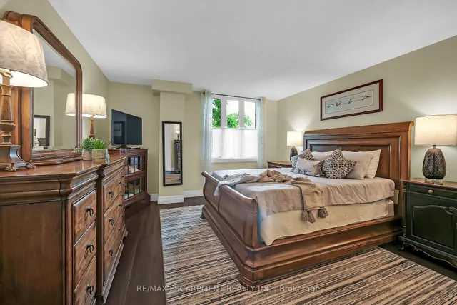 Additional image 18 of 150 WILSON St Unit 308