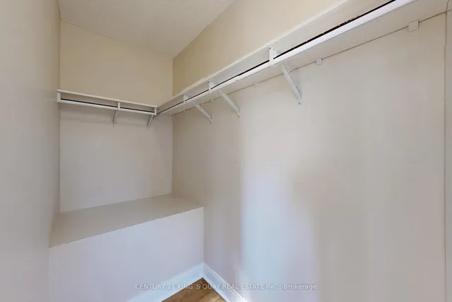 Additional image 20 of 315 Village Green Sq Unit 50