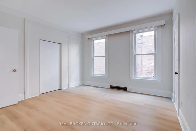 Additional image 14 of 55 Young St