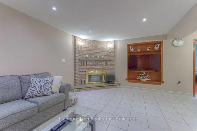 Additional image 18 of 33 Juniper Dr