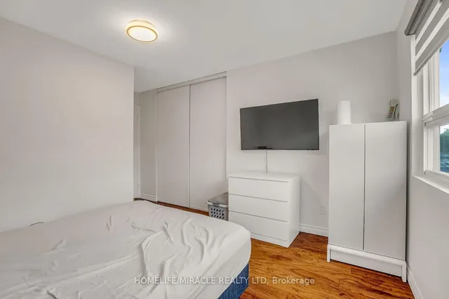 Additional image 12 of 102 Micmac Cres