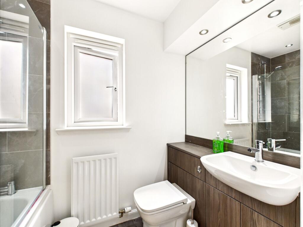 Additional image 18 of Baillie Crescent, Alford, AB33