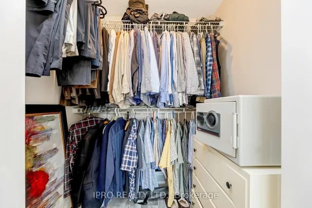 Additional image 24 of 165 Chandos Dr Unit 18