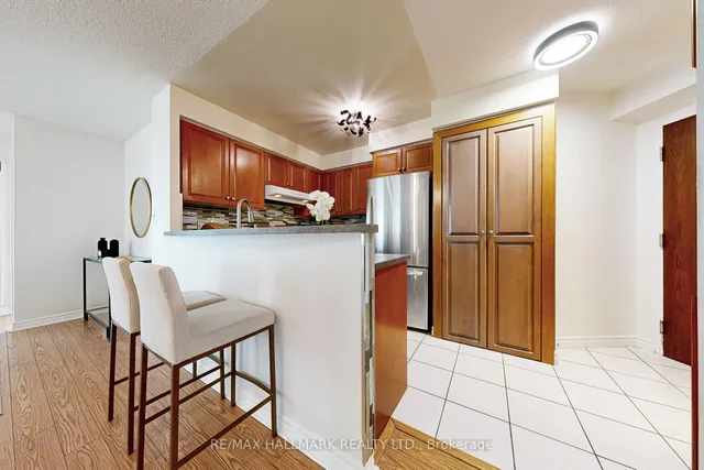 Additional image 11 of 7 Lorraine Dr Unit 1211