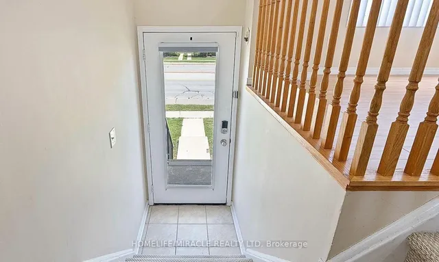 Additional image 6 of 60 Fairwood Circ Unit 61