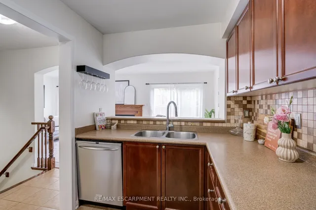 Additional image 13 of 363 Prosser Circ