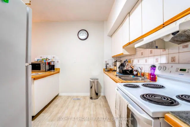 Additional image 21 of 23 First Ave