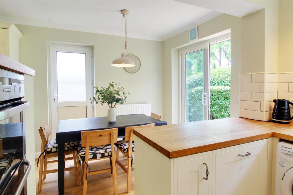 Additional image 14 of Peplins Way, Brookmans Park