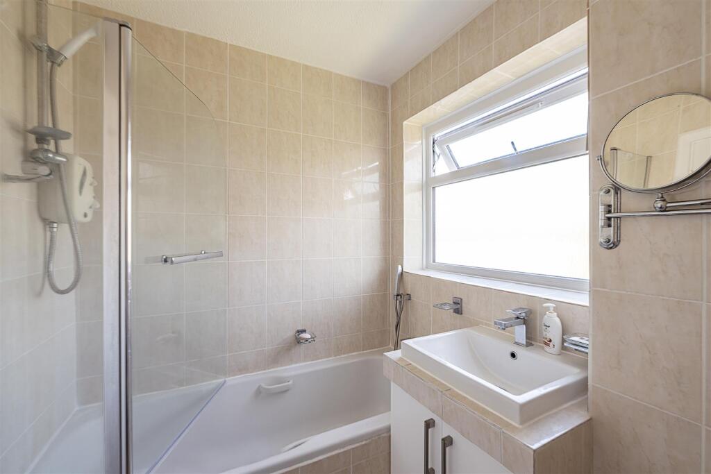 Additional image 15 of Runcie Close, St. Albans