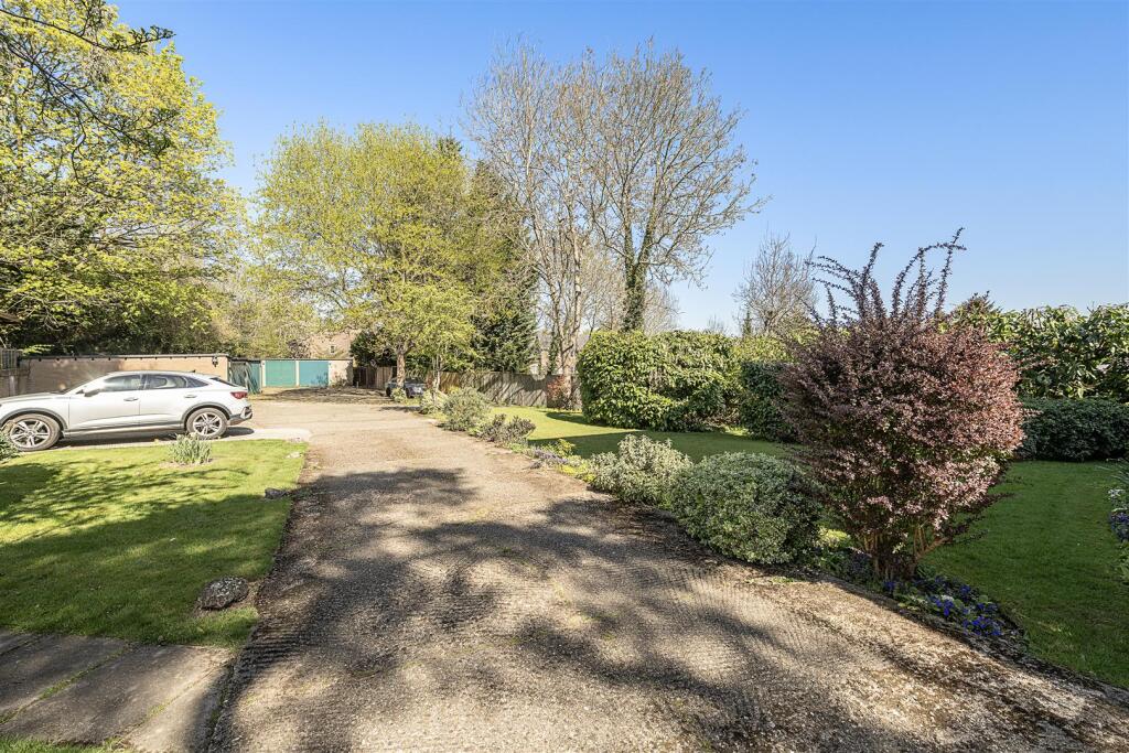 Additional image 8 of Cravells Road, Harpenden