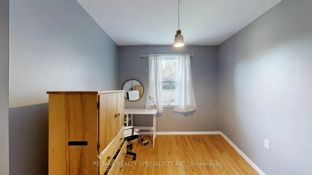 Additional image 12 of 21 Orlando Blvd