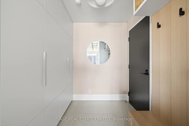 Additional image 10 of 1 Shaw St Unit 912