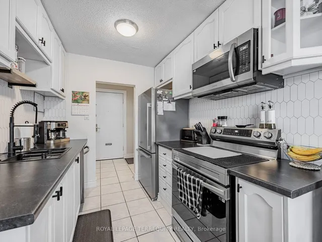 Additional image 13 of 2411 New St Unit 205