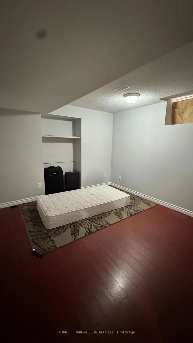 Additional image 15 of 58 Dovehaven Cres. Cres