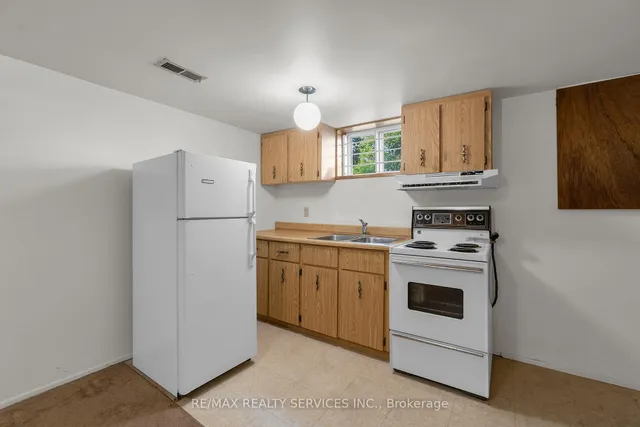 Additional image 20 of 22 Buena Vista Ave