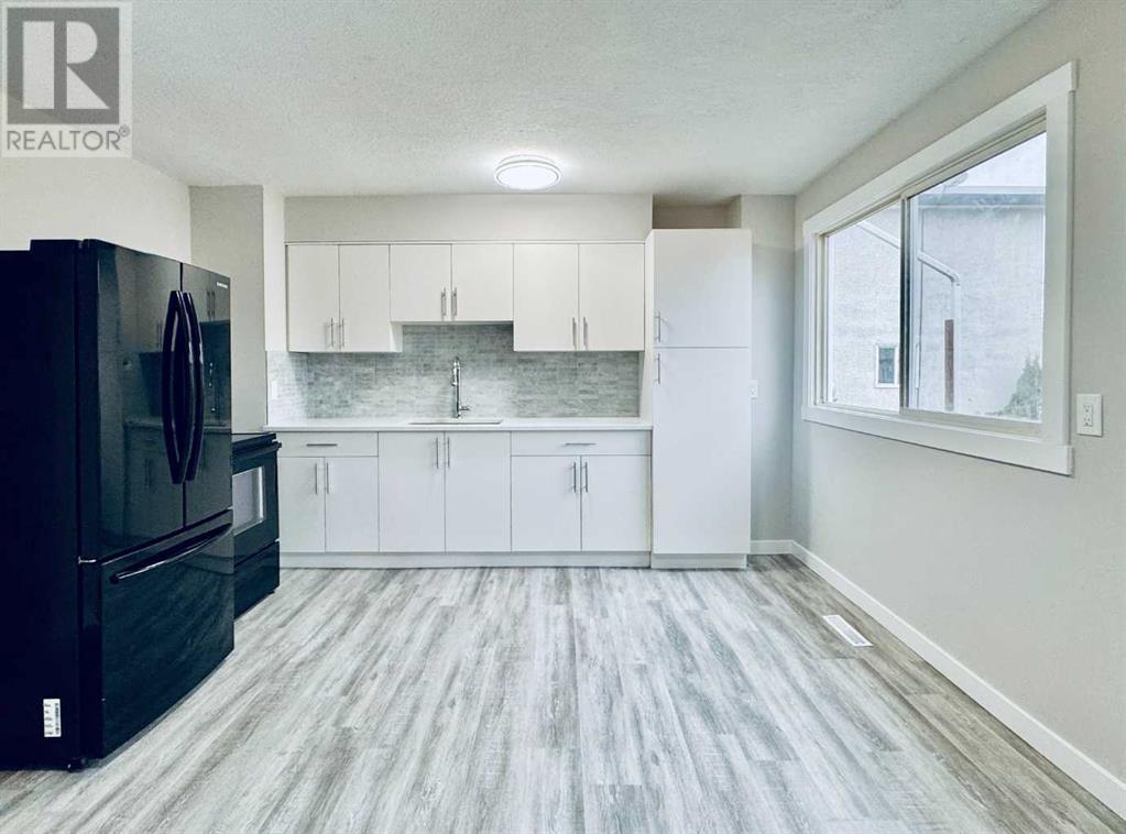 221, 2211 19 Street NE|Calgary, Alberta T2E4Y5