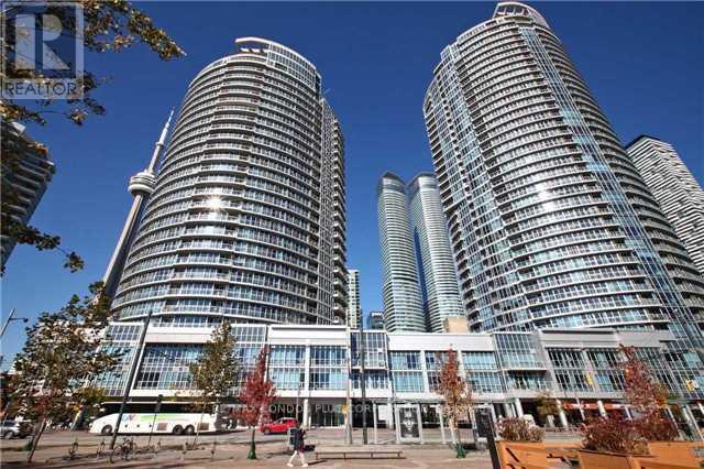 2407 - 208 QUEENS QUAY W|Toronto (Waterfront Communities), Ontario M5J2Y5