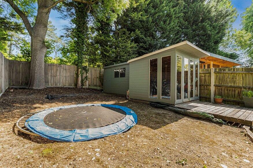 Additional image 17 of Bowers Way, Harpenden, AL5