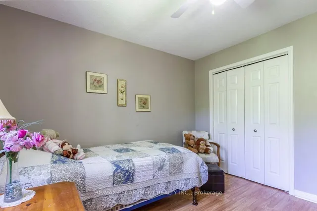 Additional image 20 of 109 Wilson St Unit 14